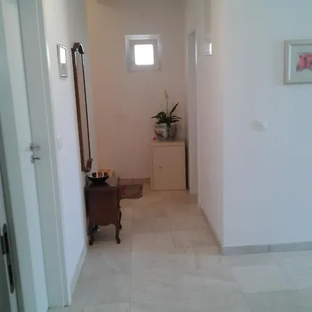 Apartament Ika